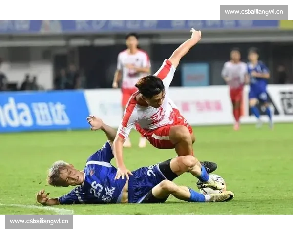 湘超揭幕战终场哨响:长沙 2-0 娄底 球迷热猜终成绿茵答卷